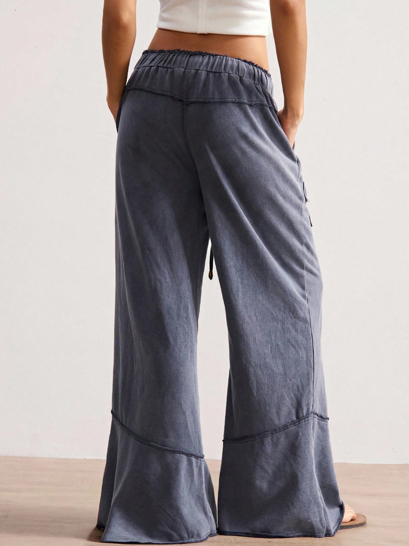 Women’s Wide-Leg Pants with Floral Patchwork Design High-Waist Elastic Drawstring Casual Loose Trousers Comfortable and Stylish (S-XL)