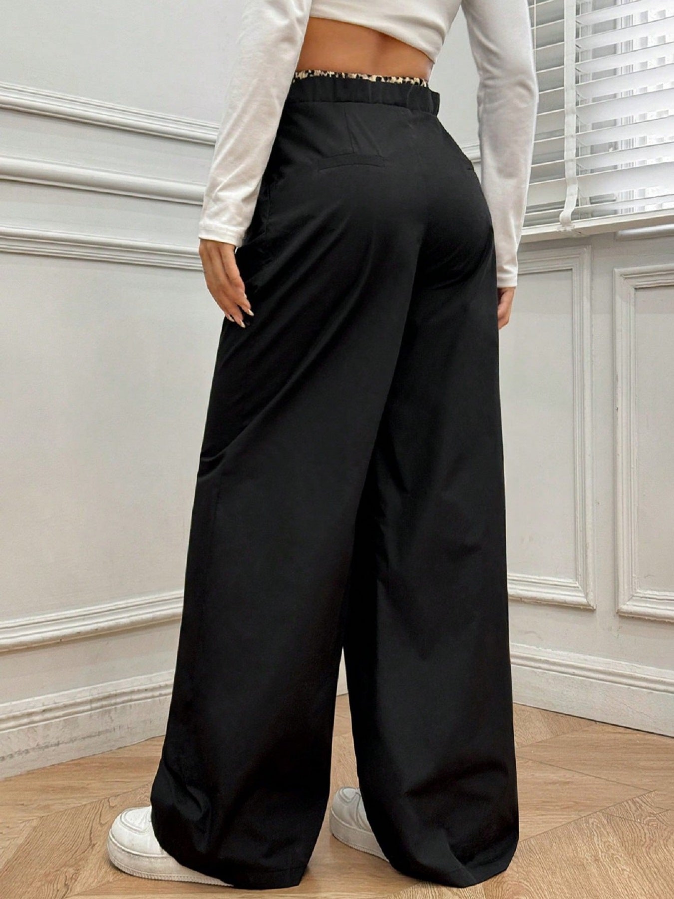 Women’s Black Wide-Leg Pants with Leopard Print Drawstring High-Waist Loose Casual Trousers Stylish Everyday Wear (S-XL)