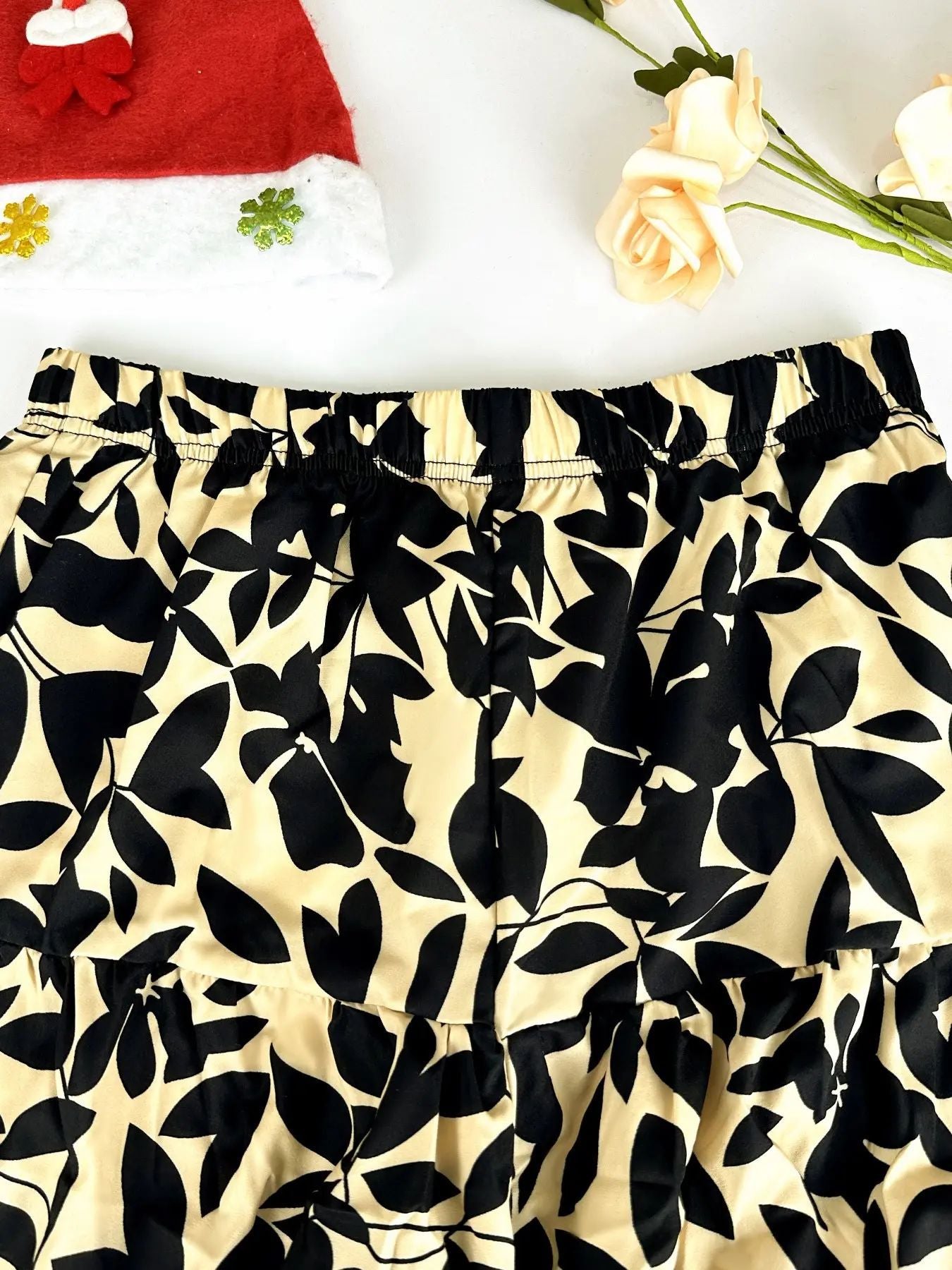 Women’s Printed Wide-Leg Pants High-Waist Elastic Waist Ruffle Layered Loose Trousers Casual Comfortable Style (S-XL)